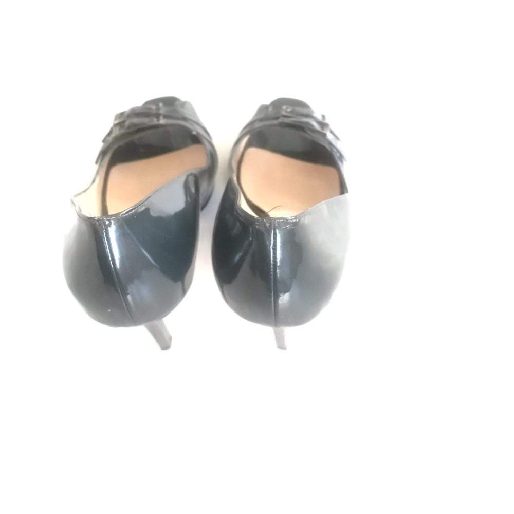 Shoes - Picture 5 of 8